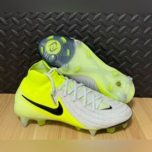 Nike Phantom Luna 2 Elite SG Pro Mad Voltage Soccer Cleats HF4363-003 Mens Sz 7